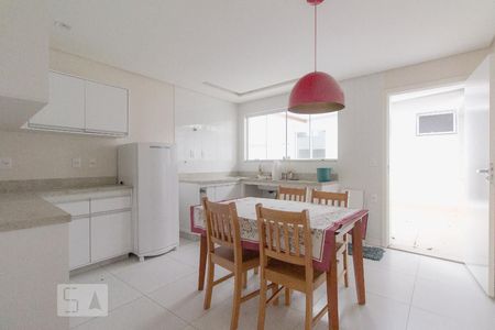 Cozinha de casa para alugar com 4 quartos, 195m² em Vila Guarani (z Sul), São Paulo