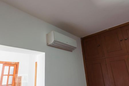 Casa à venda com 160m², 2 quartos e 1 vaga2o. Andar - Quarto 2 - Suíte (Ar condicionado)