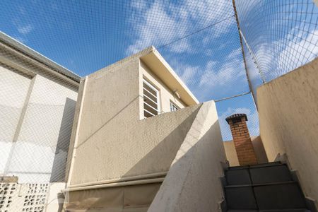 Casa à venda com 160m², 2 quartos e 1 vagaFundos - Área de serviço