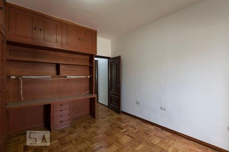 Casa à venda com 160m², 2 quartos e 1 vaga2o. Andar - Quarto 2 - Suíte