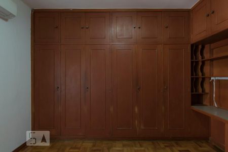 Casa à venda com 160m², 2 quartos e 1 vaga2o. Andar - Quarto 2 - Suíte (Armários)