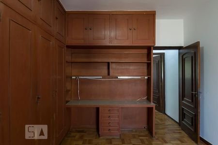 Casa à venda com 160m², 2 quartos e 1 vaga2o. Andar - Quarto 2 - Suíte (Armários)