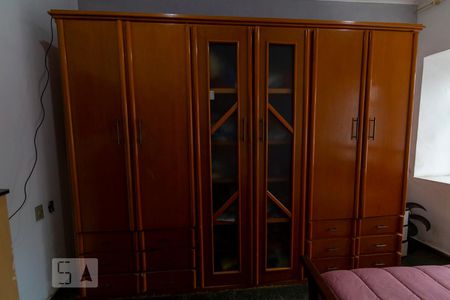 quarto 1 de casa para alugar com 3 quartos, 99m² em São Cristóvão, Rio de Janeiro