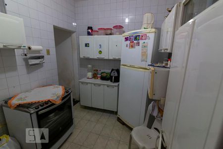 Casa à venda com 99m², 3 quartos e sem vaga Casa à venda com 99m², 3 quartos e sem vagaCozinha