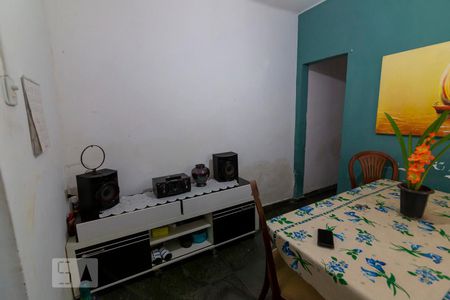 Casa à venda com 99m², 3 quartos e sem vaga Casa à venda com 99m², 3 quartos e sem vagaCopa