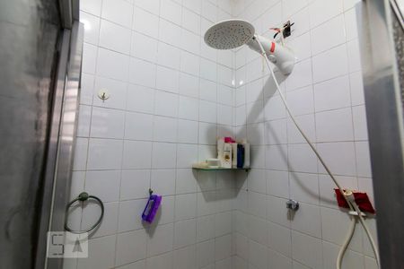 Casa à venda com 99m², 3 quartos e sem vaga Casa à venda com 99m², 3 quartos e sem vagaBanheiro