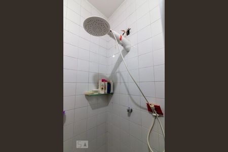 Casa à venda com 99m², 3 quartos e sem vaga Casa à venda com 99m², 3 quartos e sem vagaBanheiro