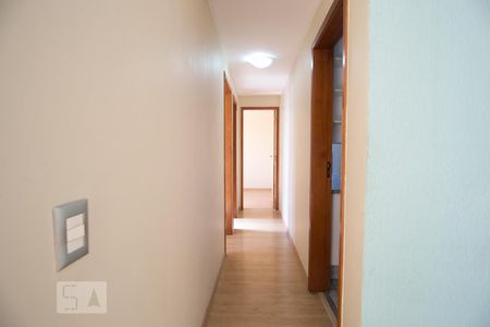 Corredor de apartamento à venda com 2 quartos, 75m² em Vila Isabel, Rio de Janeiro