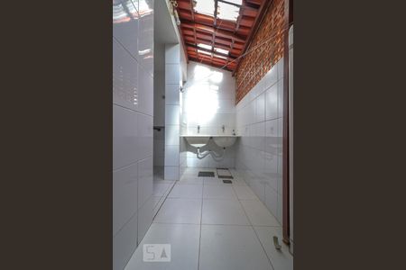Casa para alugar com 75m², 2 quartos e 1 vagaÁrea de Serviço