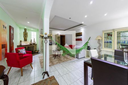 Sala de casa à venda com 3 quartos, 200m² em Jardim Avelino, São Paulo