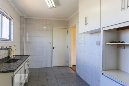 Apartamento à venda com 86m², 3 quartos e 1 vagaCozinha