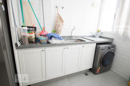 Apartamento à venda com 112m², 2 quartos e 1 vagaÁrea de Serviço