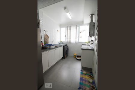 Apartamento à venda com 112m², 2 quartos e 1 vagaÁrea de Serviço