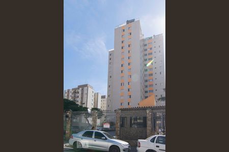 Apartamento à venda com 60m², 3 quartos e 1 vagaFachada