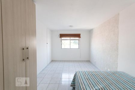 Apartamento para alugar com 35m², 1 quarto e sem vagaSala e quarto 