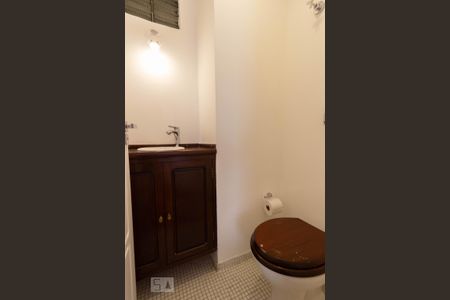 Lavabo de apartamento para alugar com 3 quartos, 101m² em Jardim Paulista, São Paulo