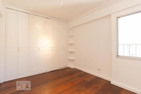 Apartamento para alugar com 101m², 3 quartos e 1 vagaSuíte