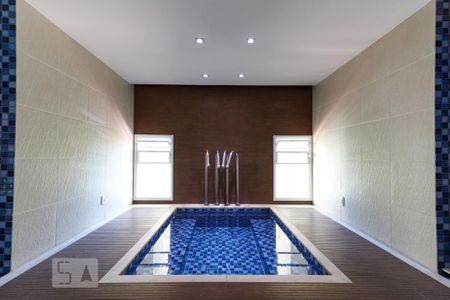 Apartamento para alugar com 70m², 2 quartos e 1 vaga Apartamento para alugar com 70m², 2 quartos e 1 vagaOfurô