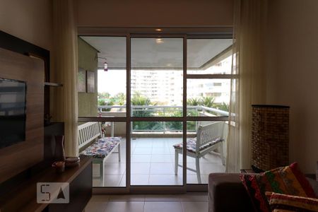Sala de apartamento para alugar com 2 quartos, 70m² em Barra da Tijuca, Rio de Janeiro