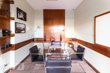 Apartamento para alugar com 70m², 2 quartos e 1 vaga Apartamento para alugar com 70m², 2 quartos e 1 vagaÁrea comum - Sala de reunião