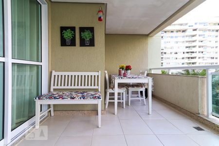 Varanda da Sala de apartamento para alugar com 2 quartos, 70m² em Barra da Tijuca, Rio de Janeiro