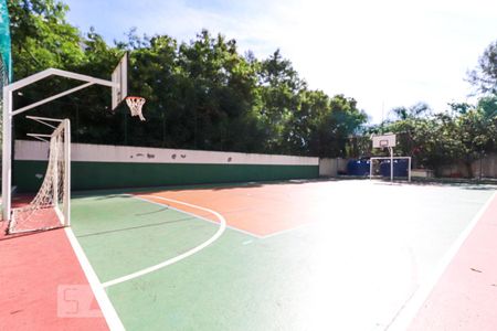 Apartamento para alugar com 70m², 2 quartos e 1 vaga Apartamento para alugar com 70m², 2 quartos e 1 vagaÁrea comum quadra esportiva