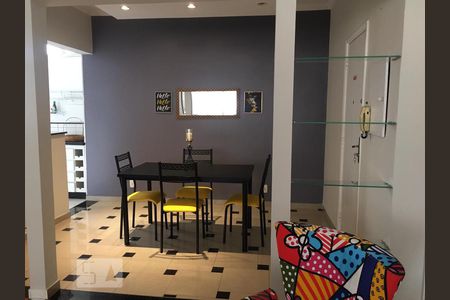 Sala de apartamento para alugar com 2 quartos, 104m² em Bela Vista, São Paulo