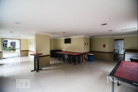 Apartamento à venda com 71m², 2 quartos e 1 vaga Apartamento à venda com 71m², 2 quartos e 1 vagaSalão de Festas