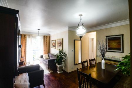 Sala de apartamento à venda com 2 quartos, 71m² em Chácara Seis de Outubro, São Paulo