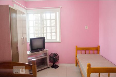 Casa para alugar com 200m², 5 quartos e 4 vagas Casa para alugar com 200m², 5 quartos e 4 vagasDormitório 4