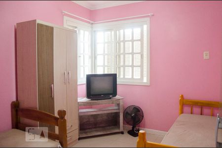 Casa para alugar com 200m², 5 quartos e 4 vagas Casa para alugar com 200m², 5 quartos e 4 vagasDormitório 4