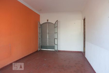 Casa à venda com 200m², 3 quartos e 4 vagasGaragem
