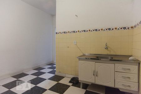 Casa à venda com 200m², 3 quartos e 4 vagasCasa do fundo - cozinha
