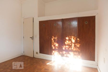 Casa à venda com 200m², 3 quartos e 4 vagasQuarto 3