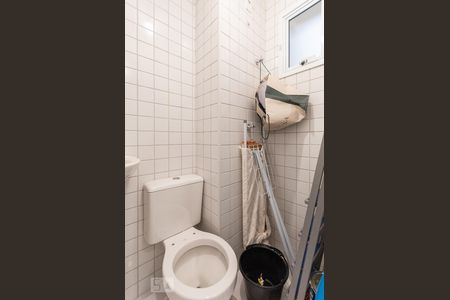 Apartamento à venda com 148m², 3 quartos e 3 vagasBanheiro de Serviço