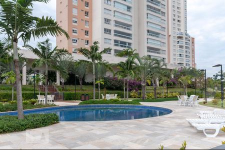 Apartamento à venda com 148m², 3 quartos e 3 vagasÁrea comum - Piscina