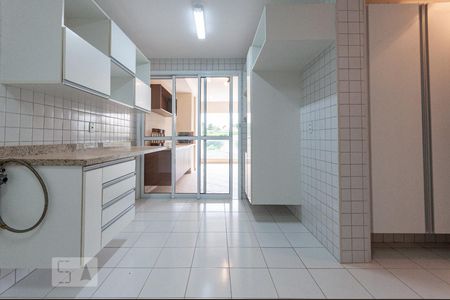 Apartamento à venda com 148m², 3 quartos e 3 vagasCozinha