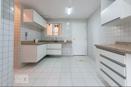 Apartamento à venda com 148m², 3 quartos e 3 vagasCozinha