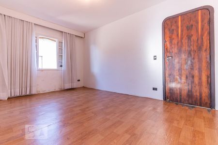 Casa para alugar com 530m², 5 quartos e 5 vagas Casa para alugar com 530m², 5 quartos e 5 vagasQuarto 2