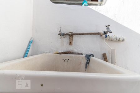 Casa para alugar com 530m², 5 quartos e 5 vagas Casa para alugar com 530m², 5 quartos e 5 vagasÁrea de Serviço - Detalhe