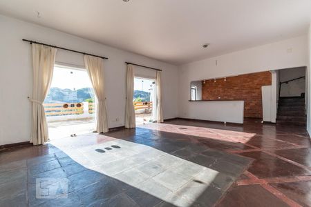 Casa para alugar com 530m², 5 quartos e 5 vagas Casa para alugar com 530m², 5 quartos e 5 vagasSalão