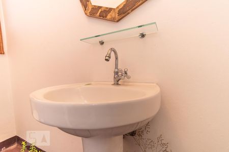 Casa para alugar com 530m², 5 quartos e 5 vagas Casa para alugar com 530m², 5 quartos e 5 vagasSuíte 3 - Banheiro - Detalhe