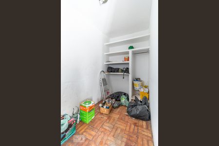 Casa para alugar com 530m², 5 quartos e 5 vagas Casa para alugar com 530m², 5 quartos e 5 vagasQuarto de Serviço 2