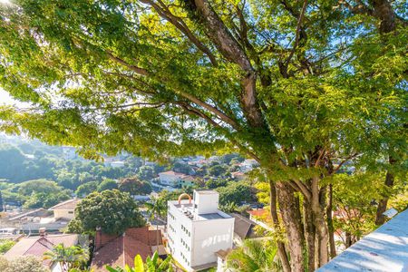 Casa para alugar com 530m², 5 quartos e 5 vagas Casa para alugar com 530m², 5 quartos e 5 vagasQuarto 2 - Terraço - Vista