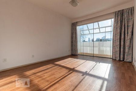 Casa para alugar com 530m², 5 quartos e 5 vagas Casa para alugar com 530m², 5 quartos e 5 vagasSuíte 1