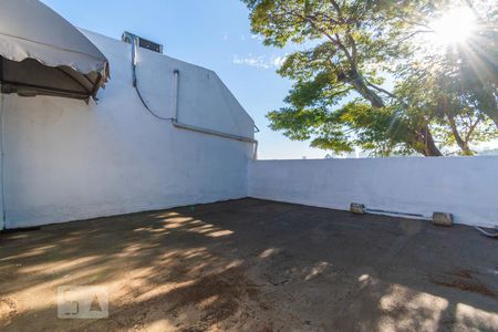 Casa para alugar com 530m², 5 quartos e 5 vagas Casa para alugar com 530m², 5 quartos e 5 vagasQuarto 2 - Terraço