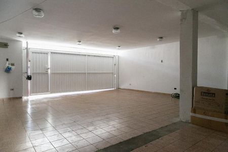 Casa à venda com 358m², 4 quartos e 4 vagasGaragem 