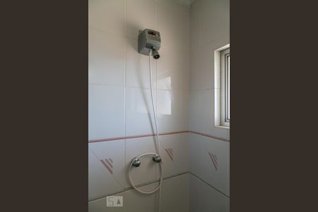 Detalhe do banheiro da suíte 1 de casa à venda com 4 quartos, 358m² em Vila Monumento, São Paulo