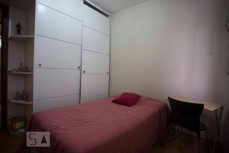 quarto 1 de apartamento para alugar com 2 quartos, 72m² em Icaraí, Niterói