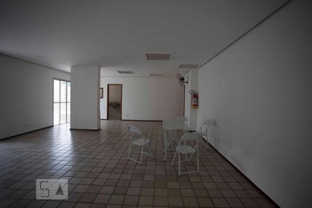 área de serviço de apartamento para alugar com 2 quartos, 72m² em Icaraí, Niterói
